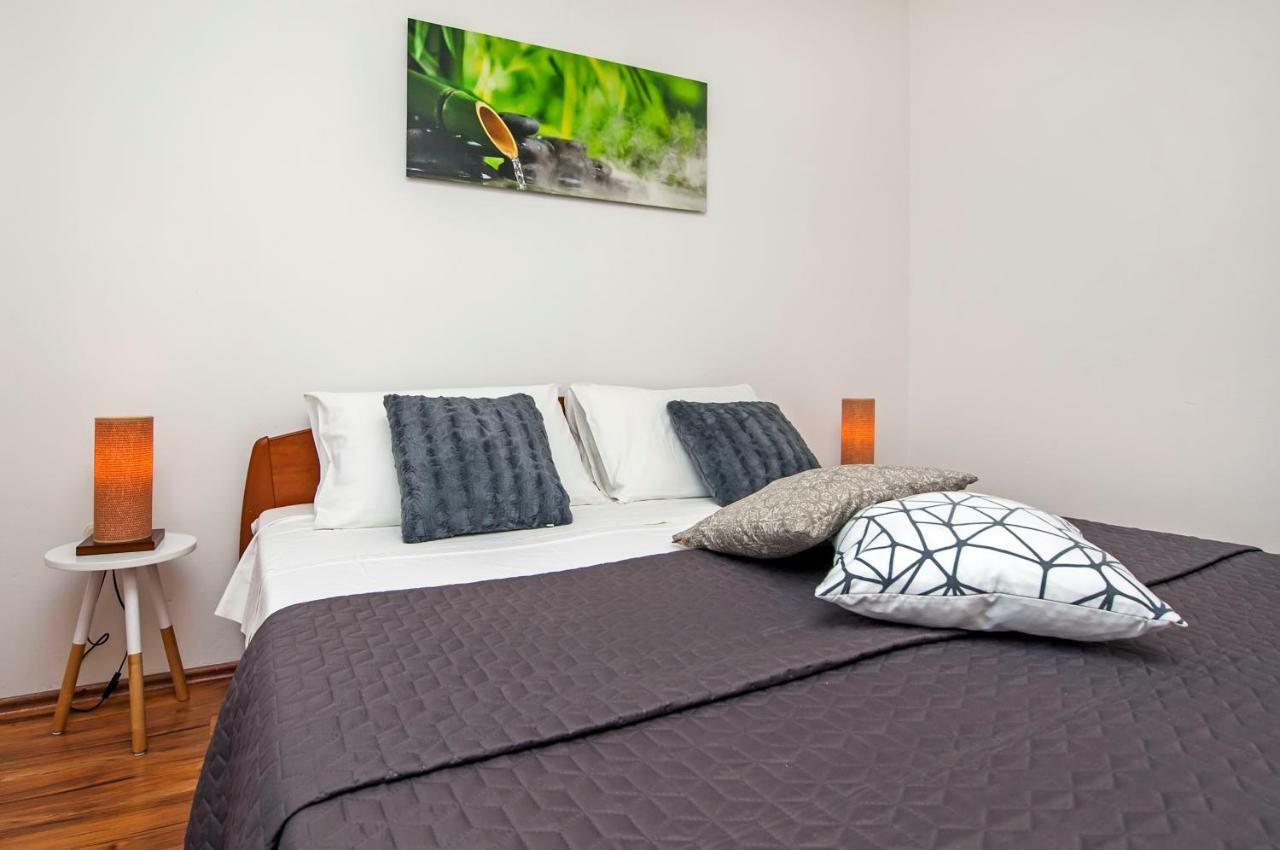 Apartman Lamanova Rovinj Bagian luar foto