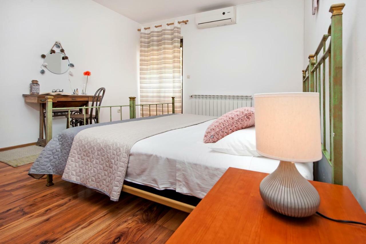 Apartman Lamanova Rovinj Bagian luar foto